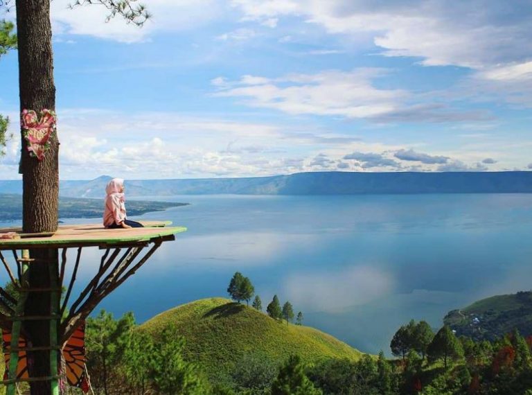 Berpetualang di 4 Tempat Wisata Alam di Medan