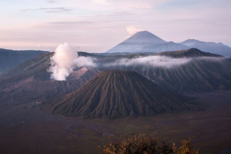Pesona Gunung Ciremai yang Eksotis